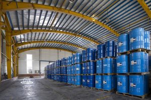 روش‌های جلوگیری از بازتاب نور در عکاسی صنعتی