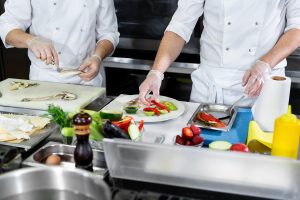 عکاسی از تولید محصولات غذایی برای نوروز و رمضان