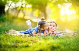 عکاسی از کودک در فضای باز