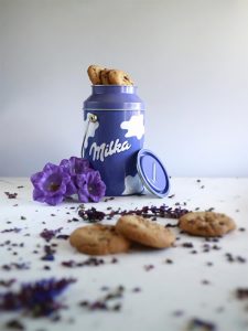 دانلود و آپلود