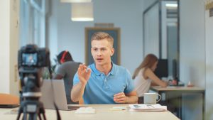 تاثیر سناریو در روایت انگیزشی و جذاب در تیزرهای تبلیغاتی