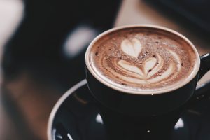 استفاده از عناصر هنری در تصاویر تبلیغاتی