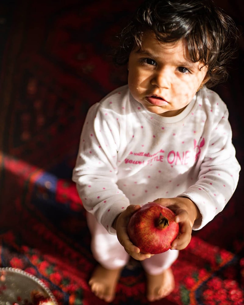عکاسی از کودکان در شب یلدا